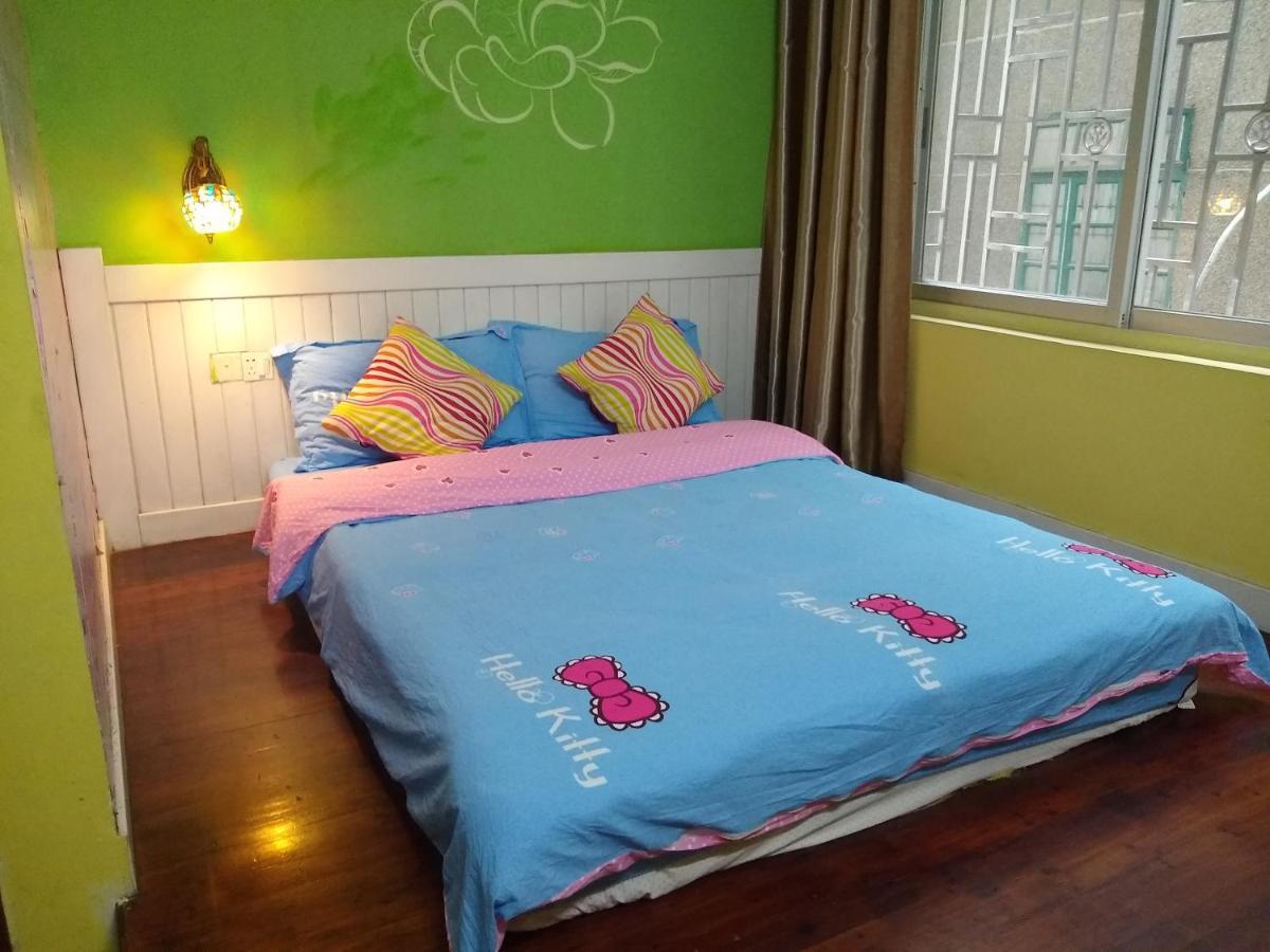 How Flower Hostel Yangshuo Exterior foto