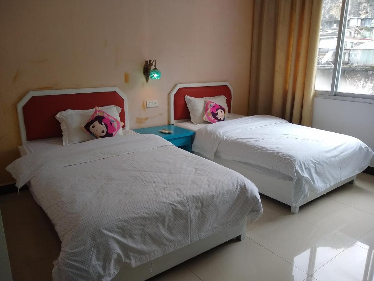 How Flower Hostel Yangshuo Exterior foto