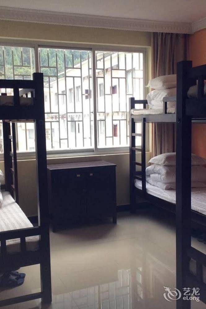 How Flower Hostel Yangshuo Exterior foto